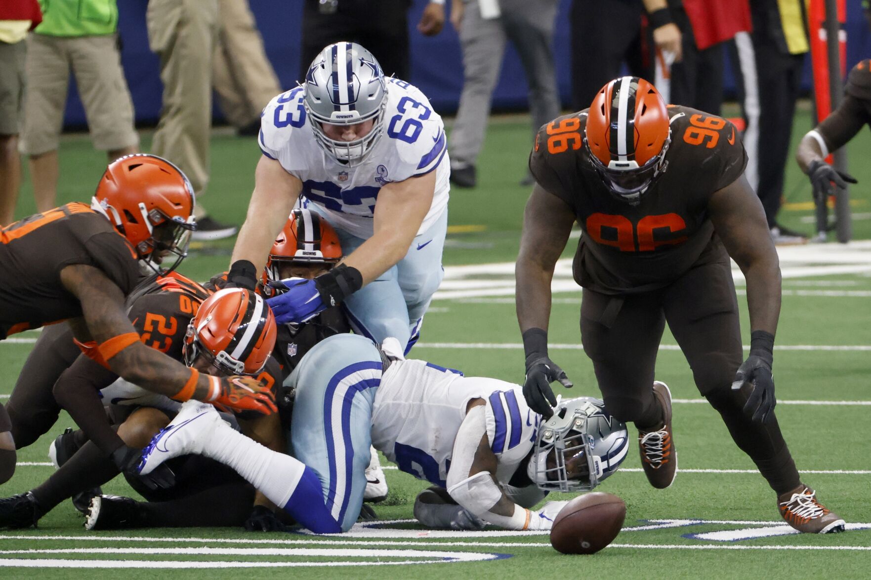 Browns Cowboys Football
